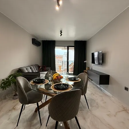 Tea's 公寓 瓦爾納